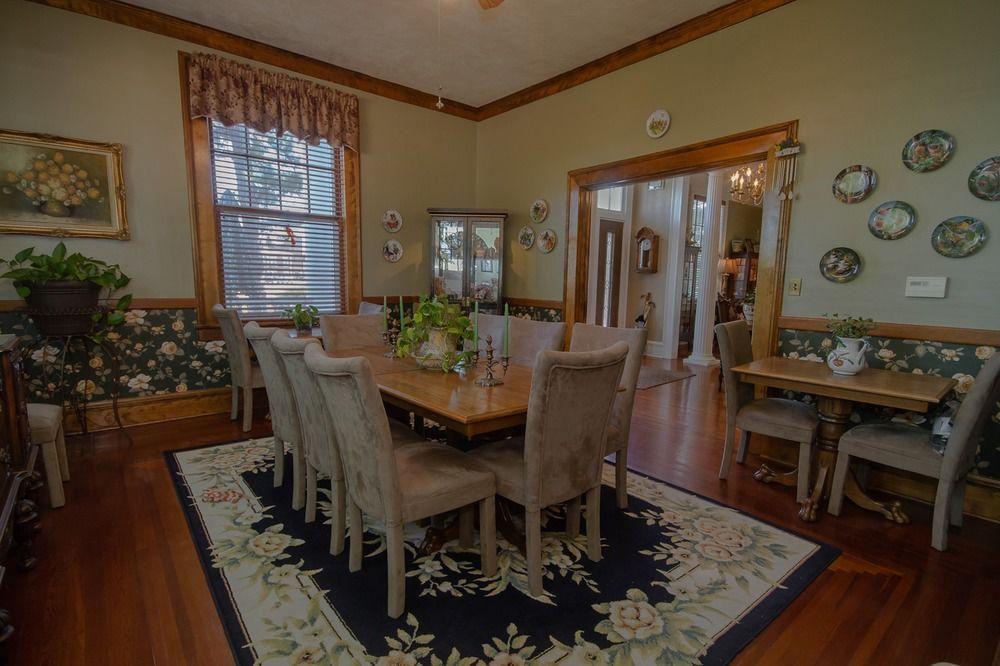 The Dickey House Bed & Breakfast