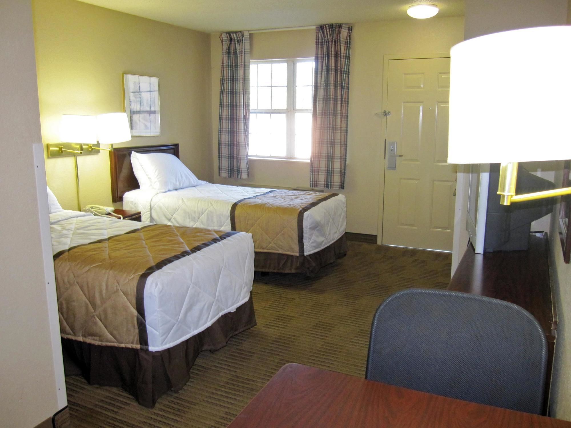 Extended Stay America St. Louis Westport East Lackland Rd.