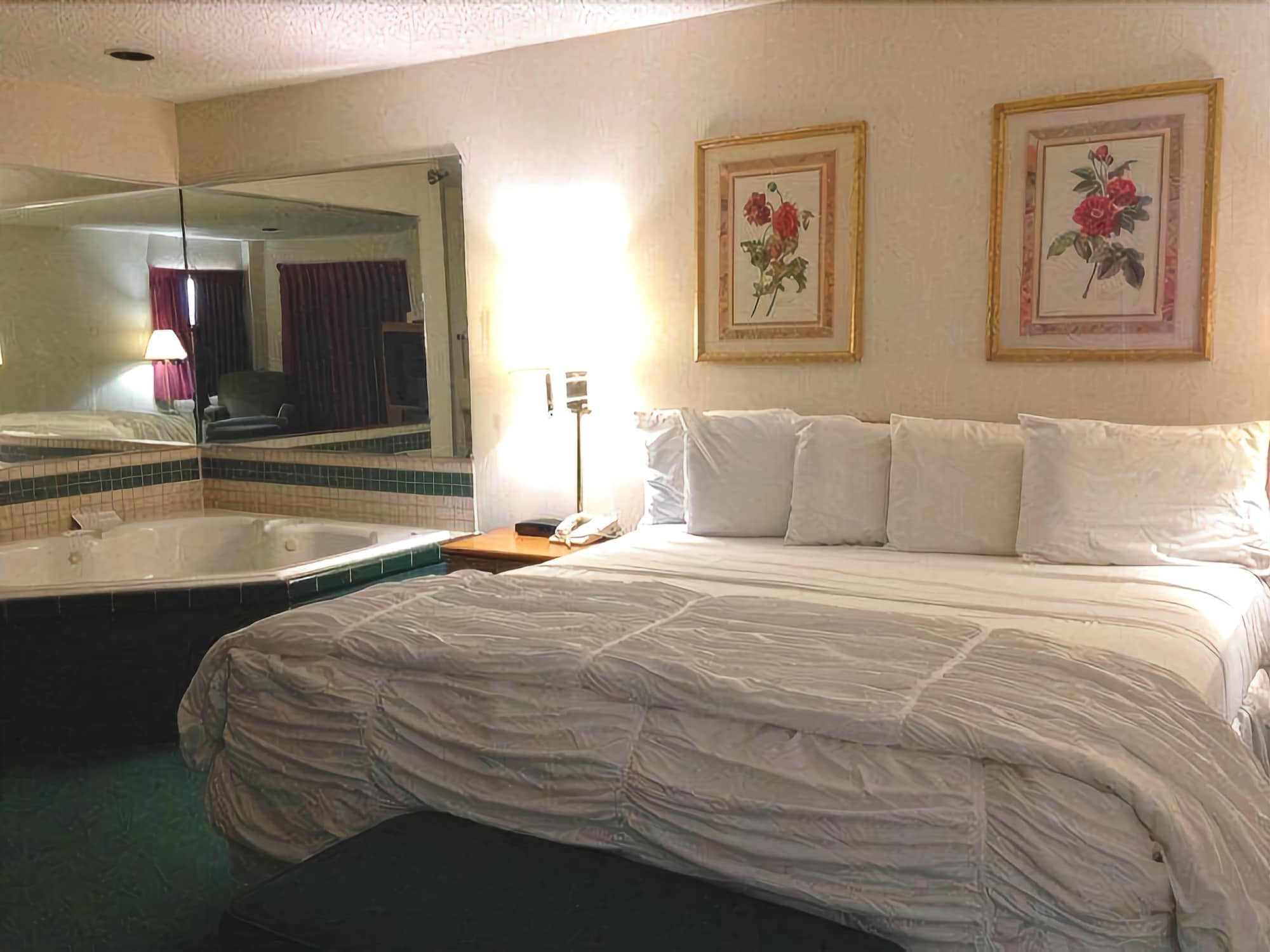 Amerihost Inn & Suites - Mexico