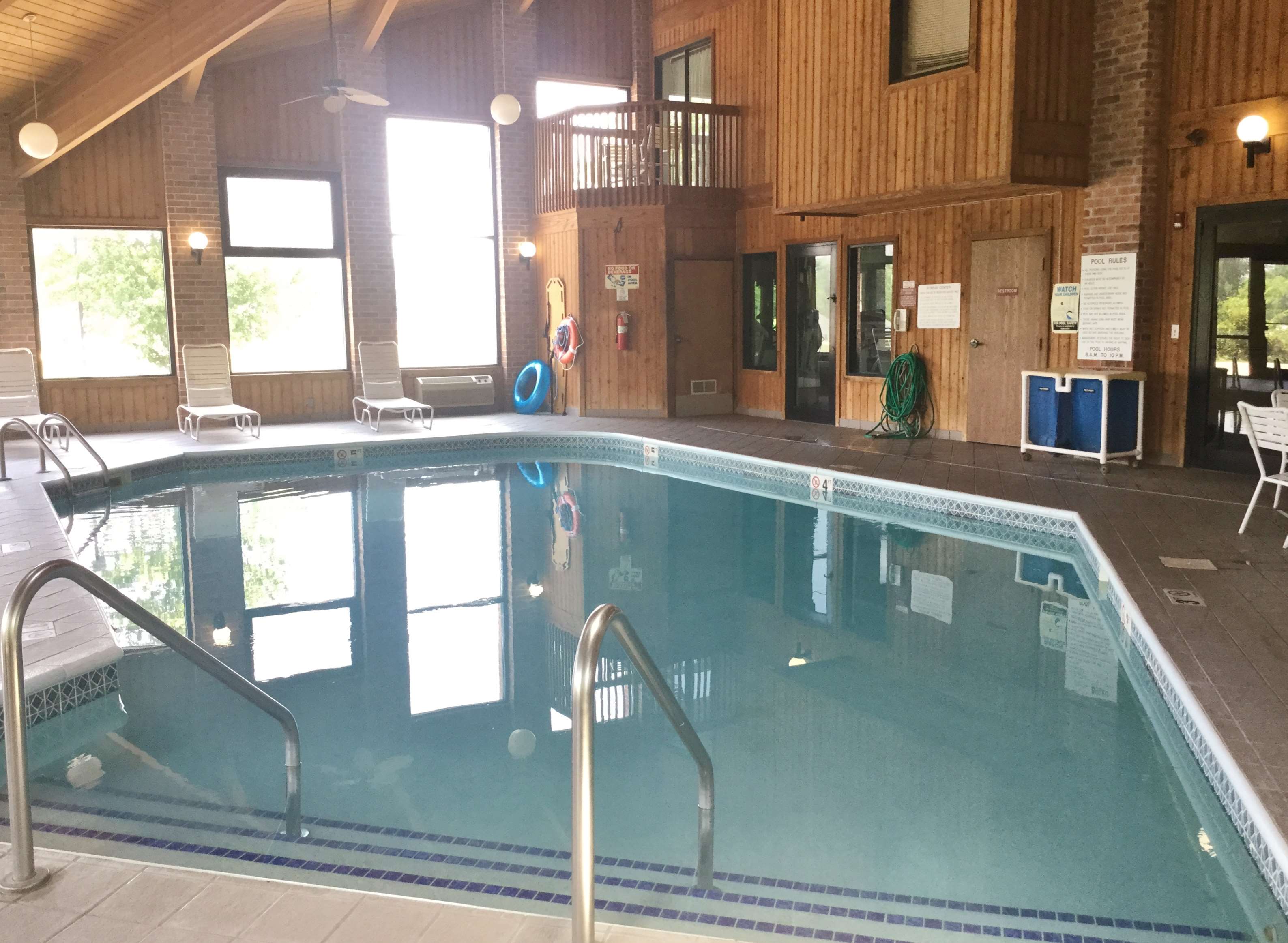 Amerihost Inn & Suites - Mexico