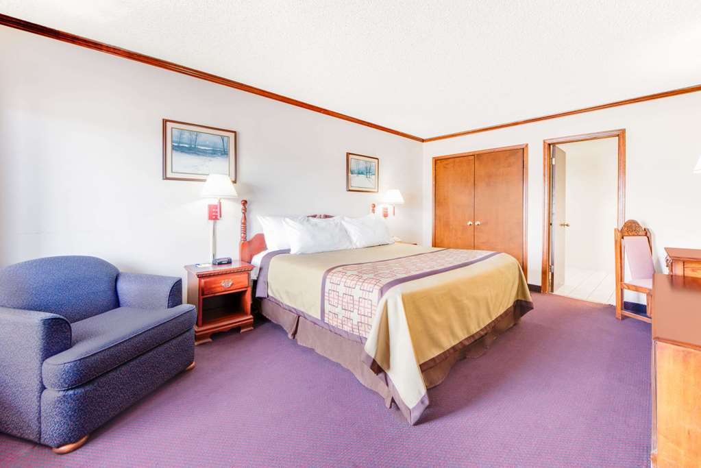 Days Inn by Wyndham Monett