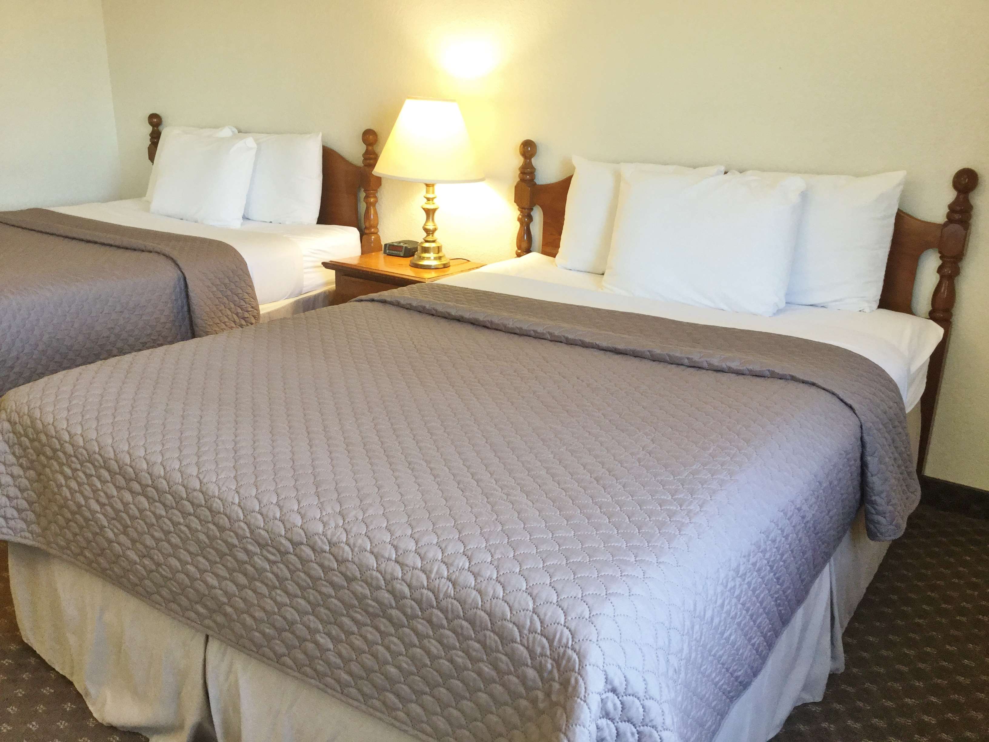 Highland Inn & Suites