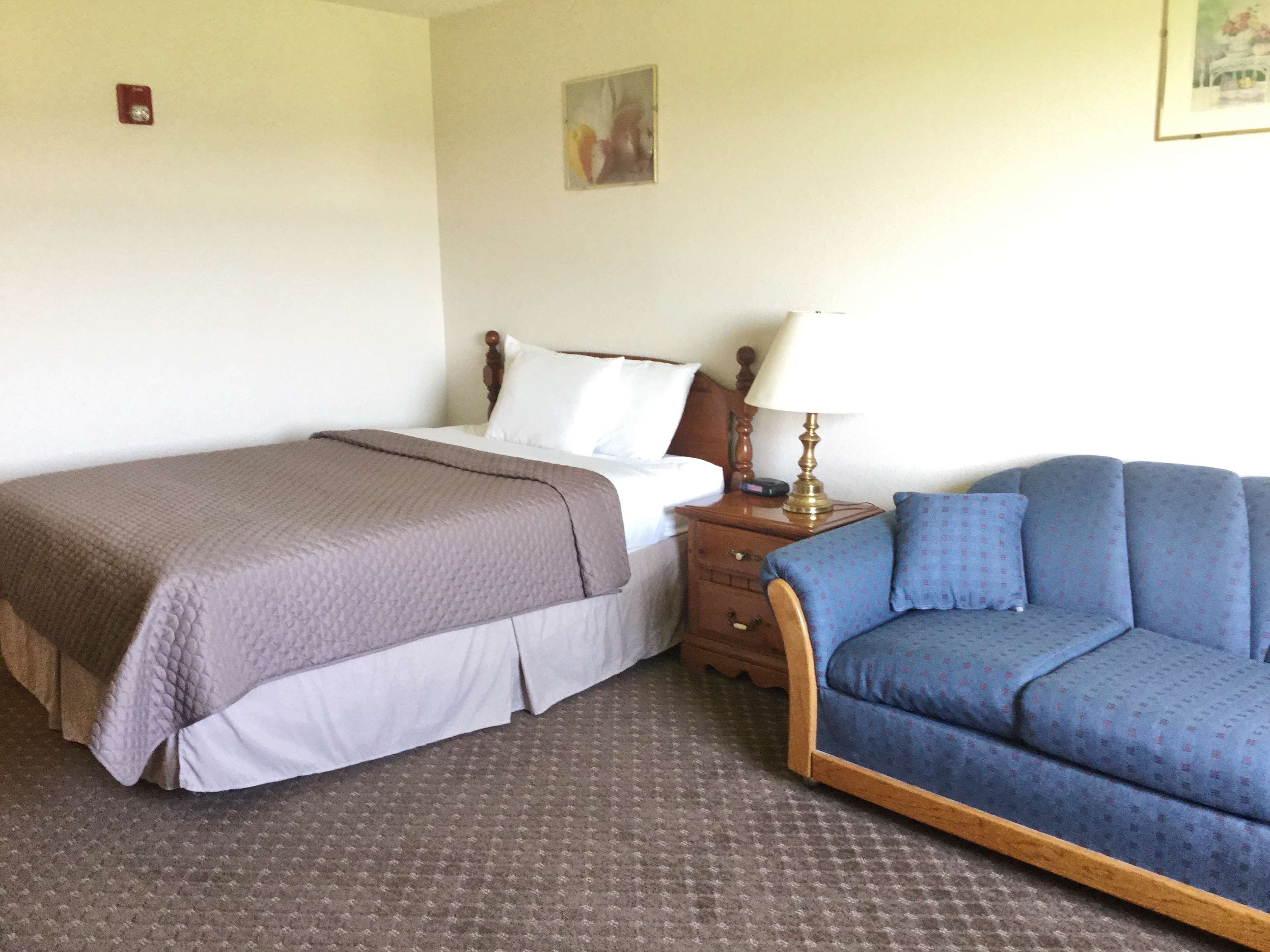 Highland Inn & Suites