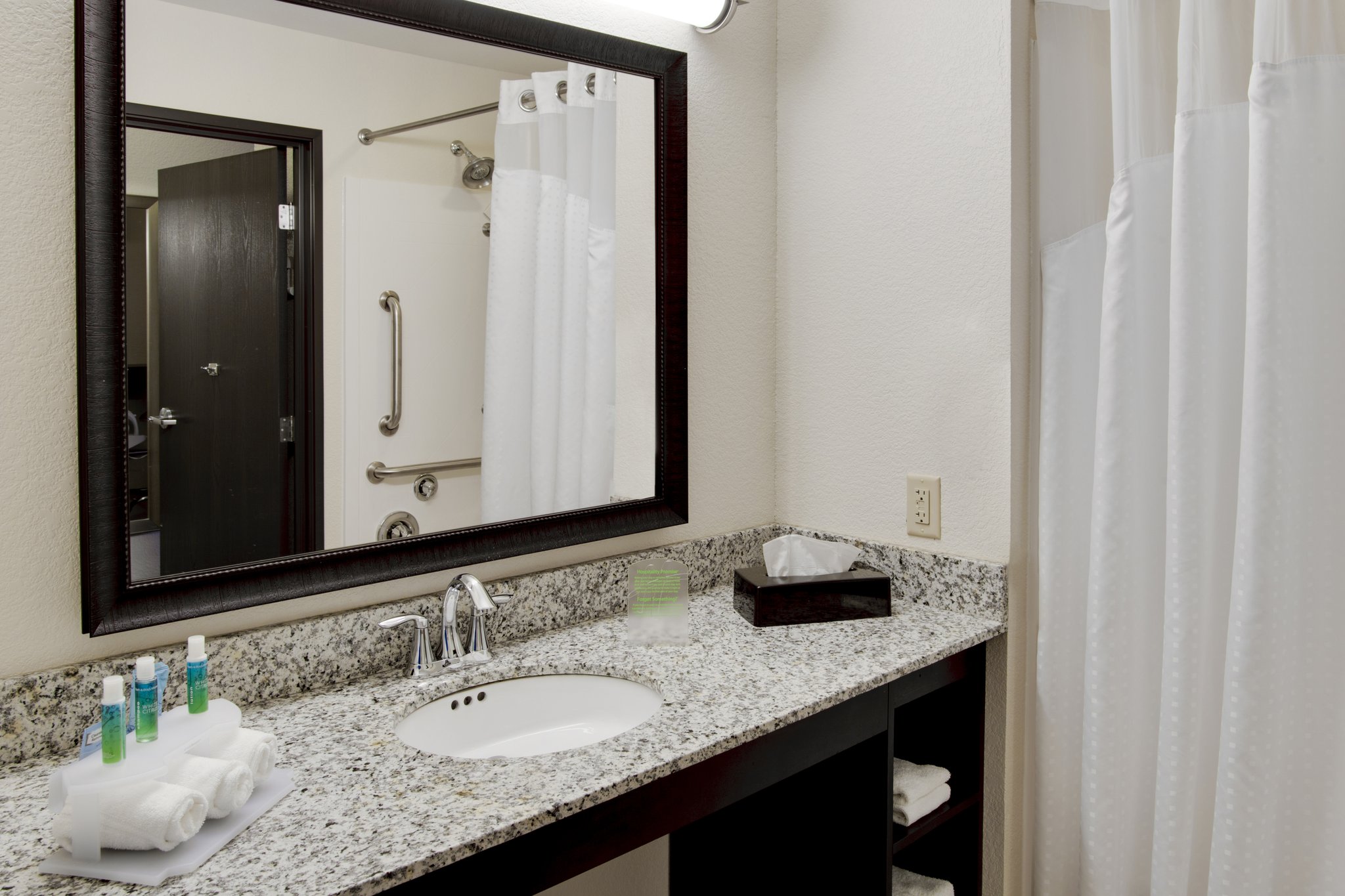 Holiday Inn Express & Suites Nevada