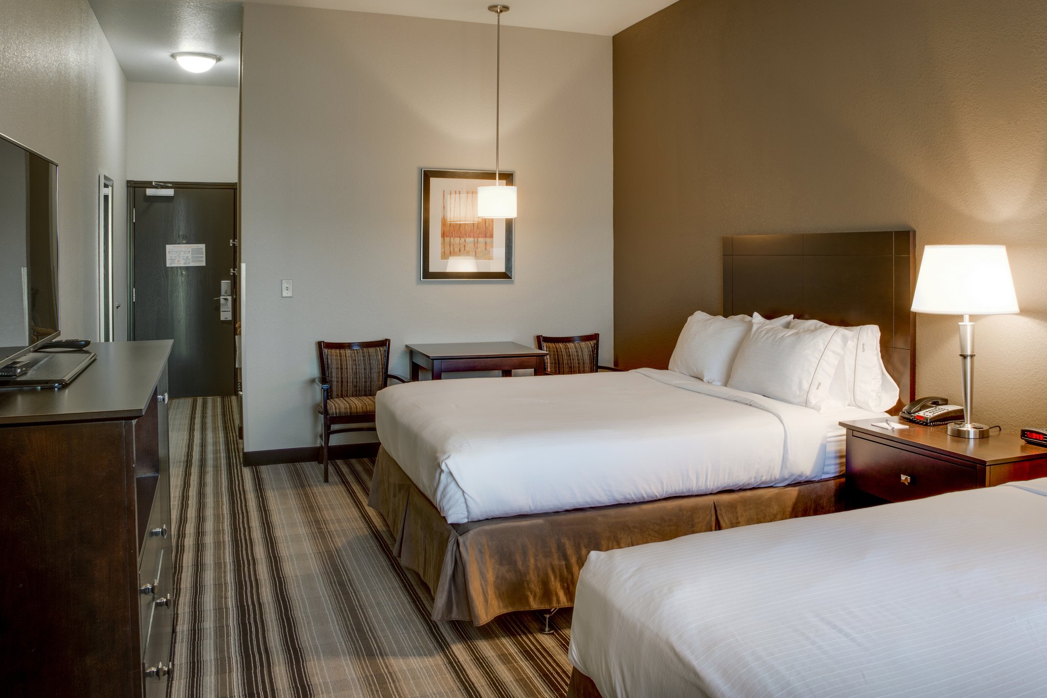 Holiday Inn Express & Suites Nevada