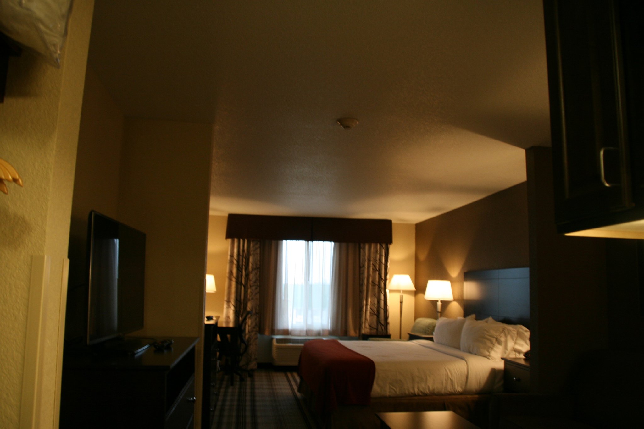 Holiday Inn Express & Suites Nevada