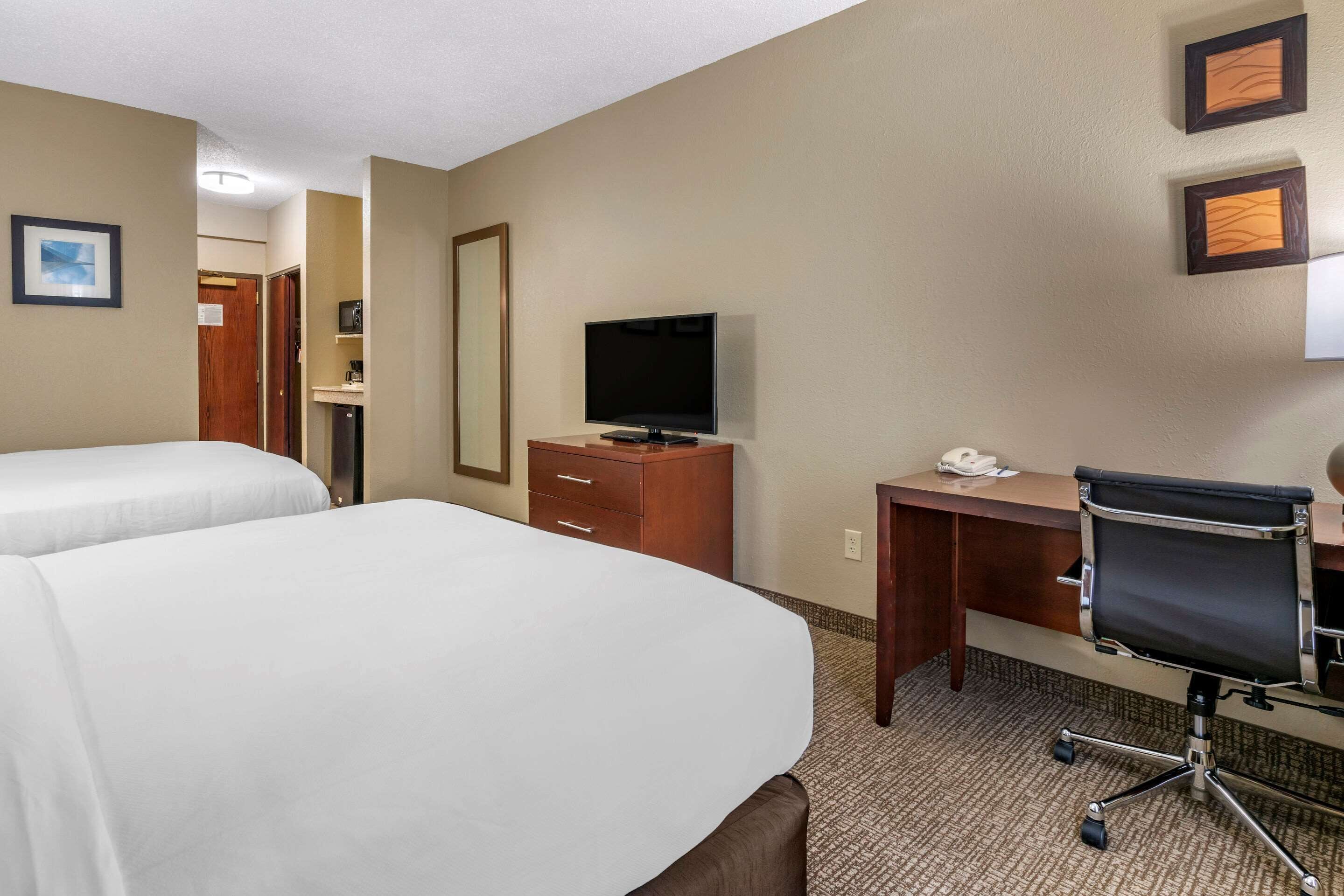 Comfort Inn & Suites St. Louis-O'Fallon