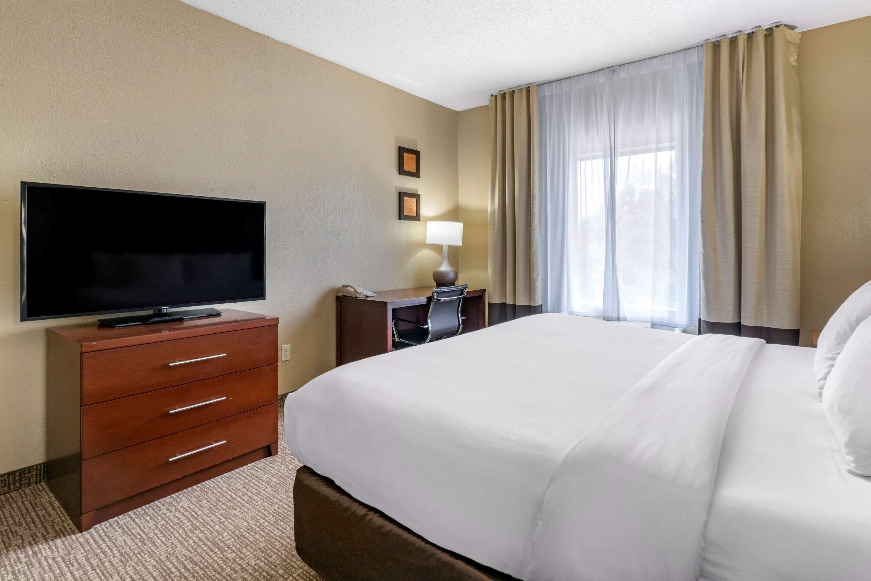 Comfort Inn & Suites St. Louis-O'Fallon