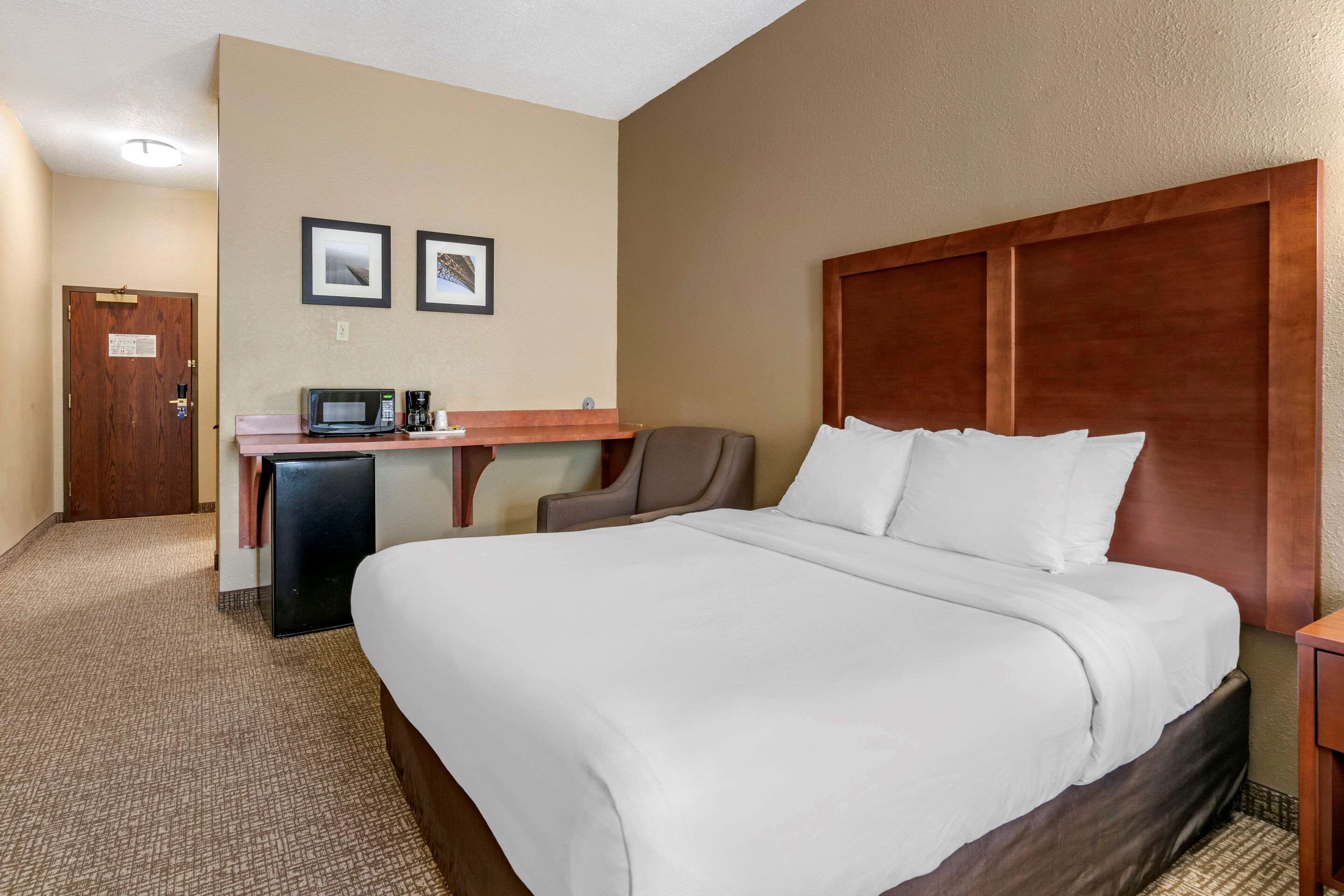 Comfort Inn & Suites St. Louis-O'Fallon