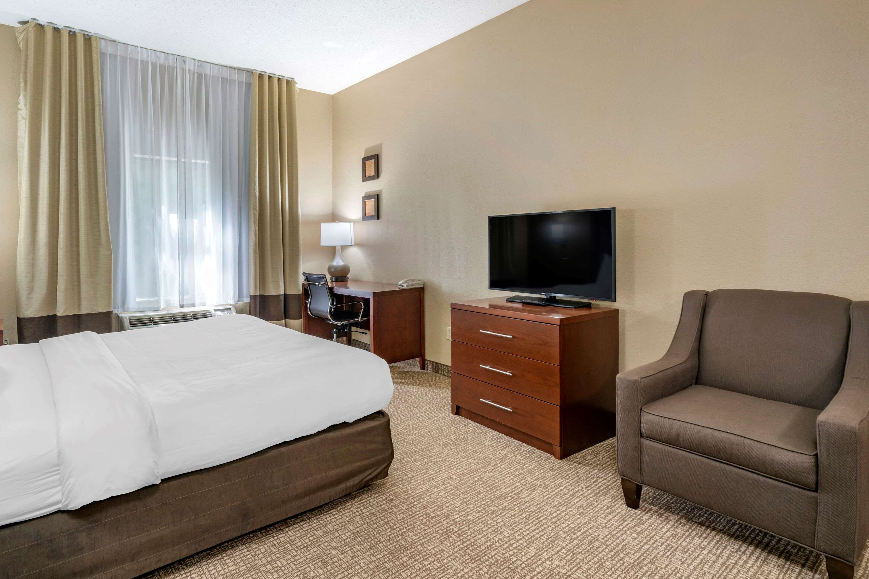 Comfort Inn & Suites St. Louis-O'Fallon