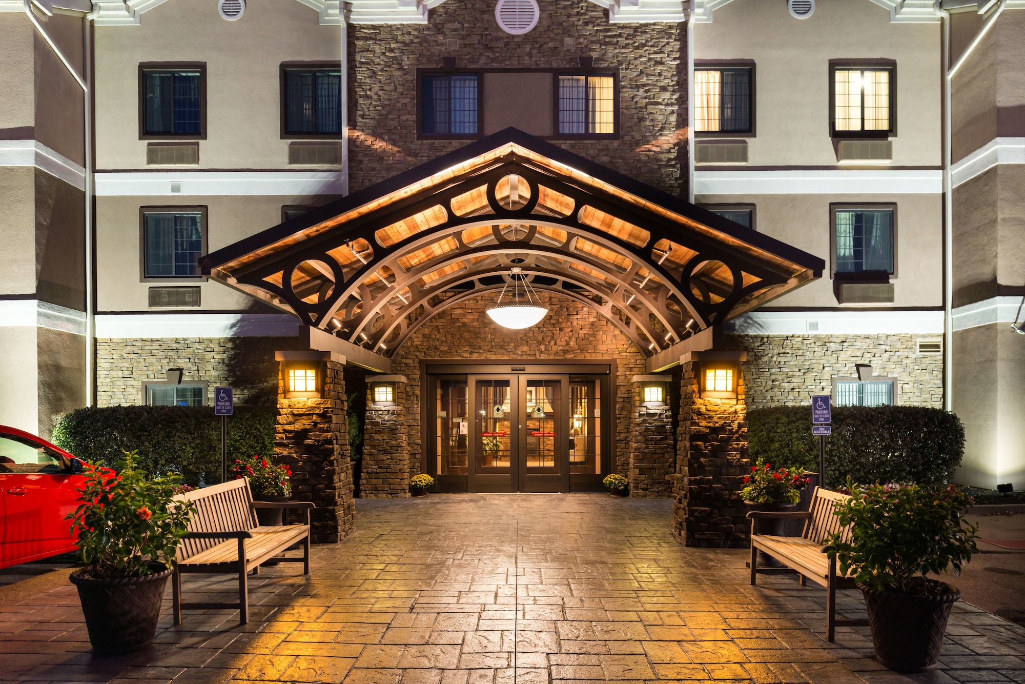 Staybridge Suites O'Fallon Chesterfield
