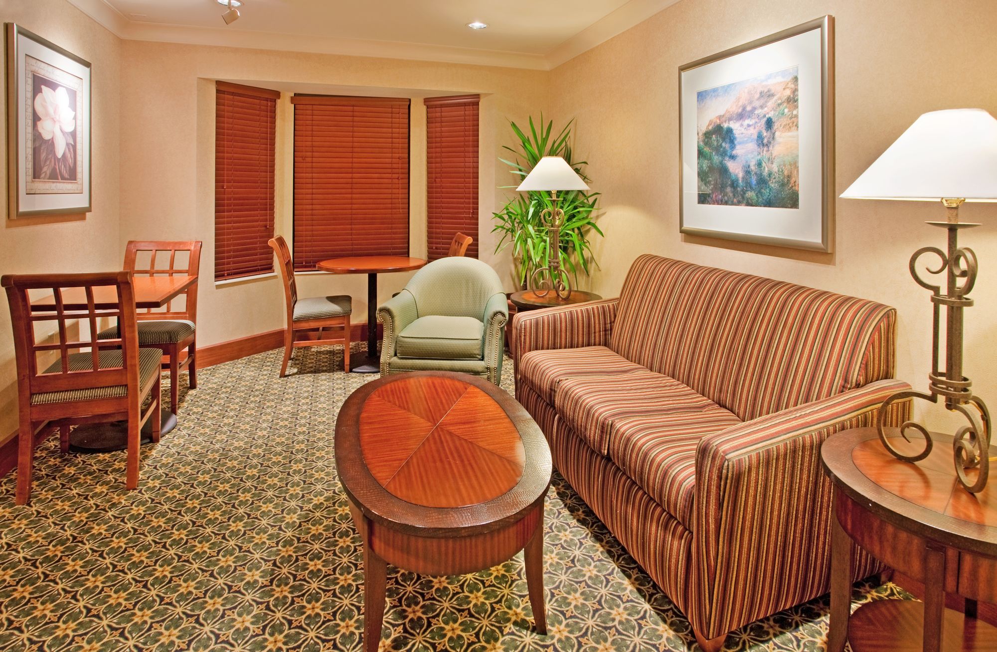 Staybridge Suites O'Fallon Chesterfield