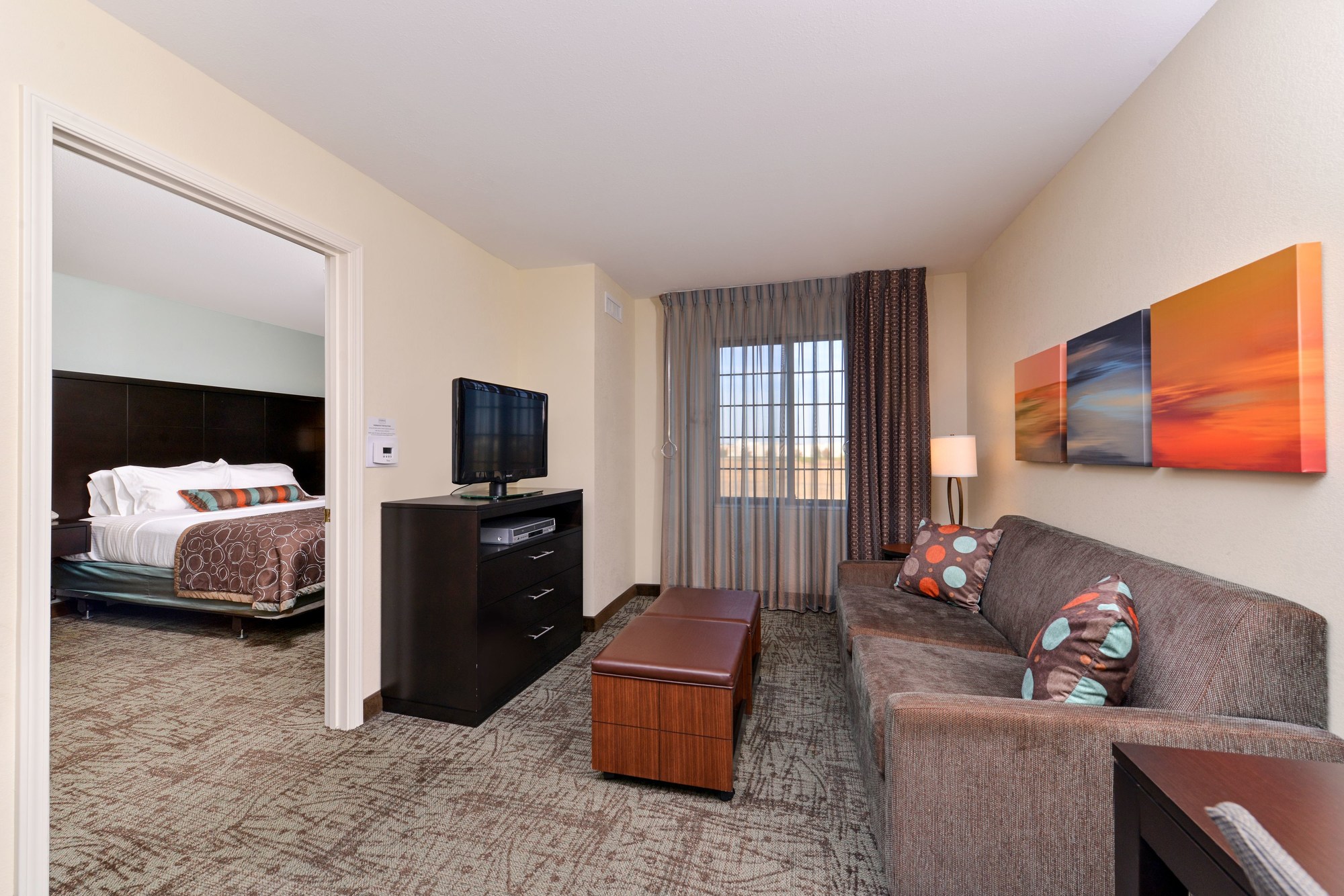 Staybridge Suites O'Fallon Chesterfield