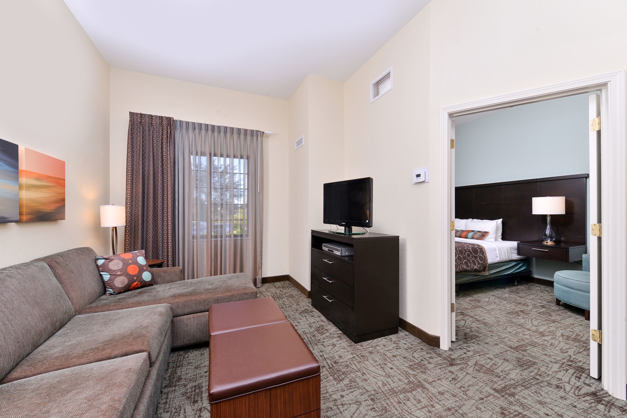 Staybridge Suites O'Fallon Chesterfield