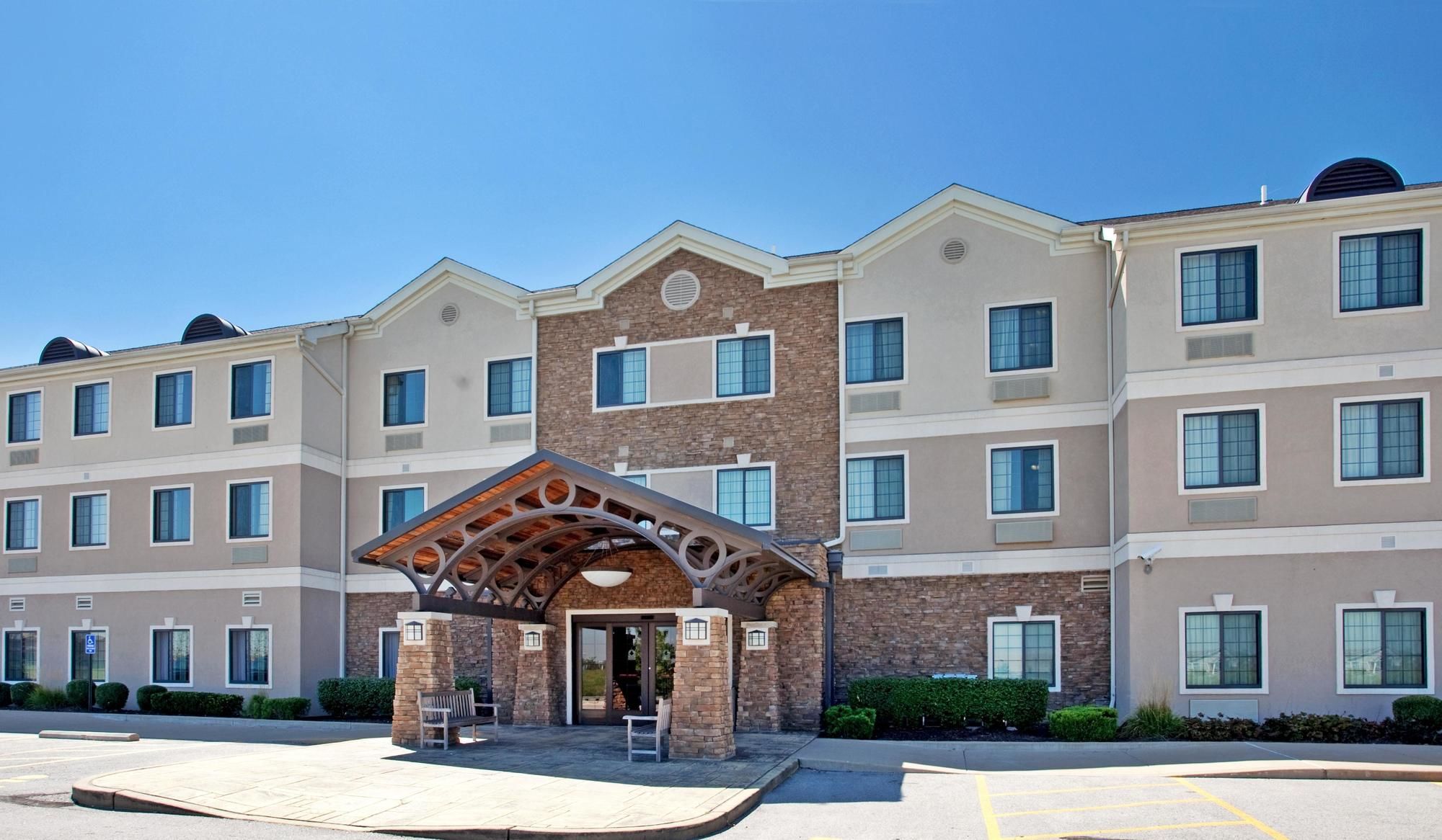 Staybridge Suites O'Fallon Chesterfield