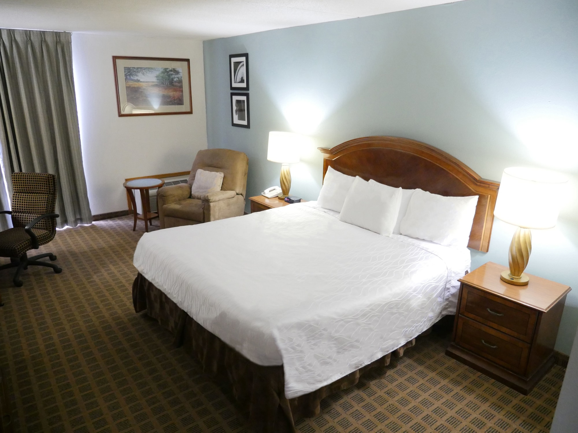 Inn at Grand Glaize