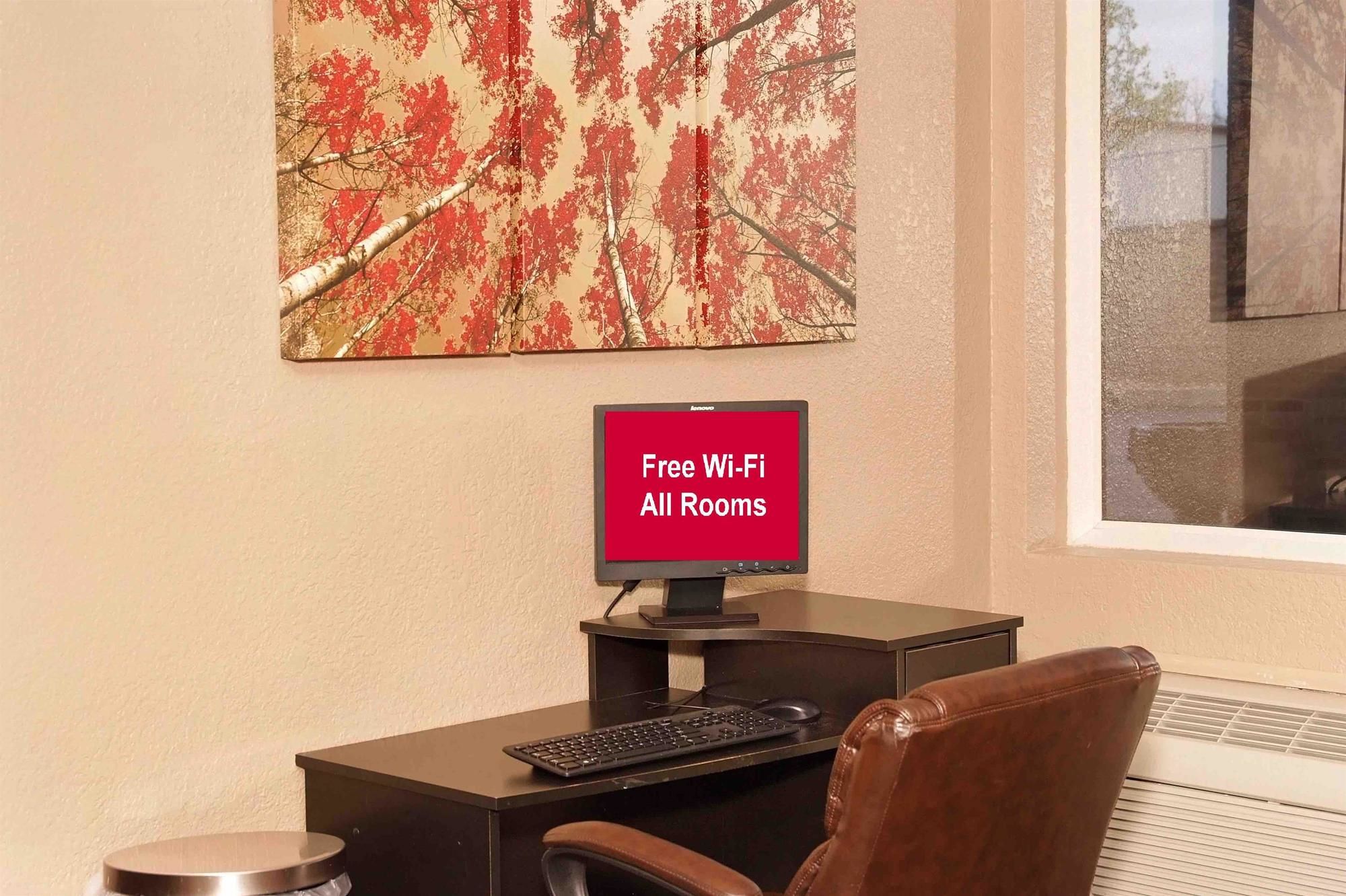 Red Roof Inn Osage Beach