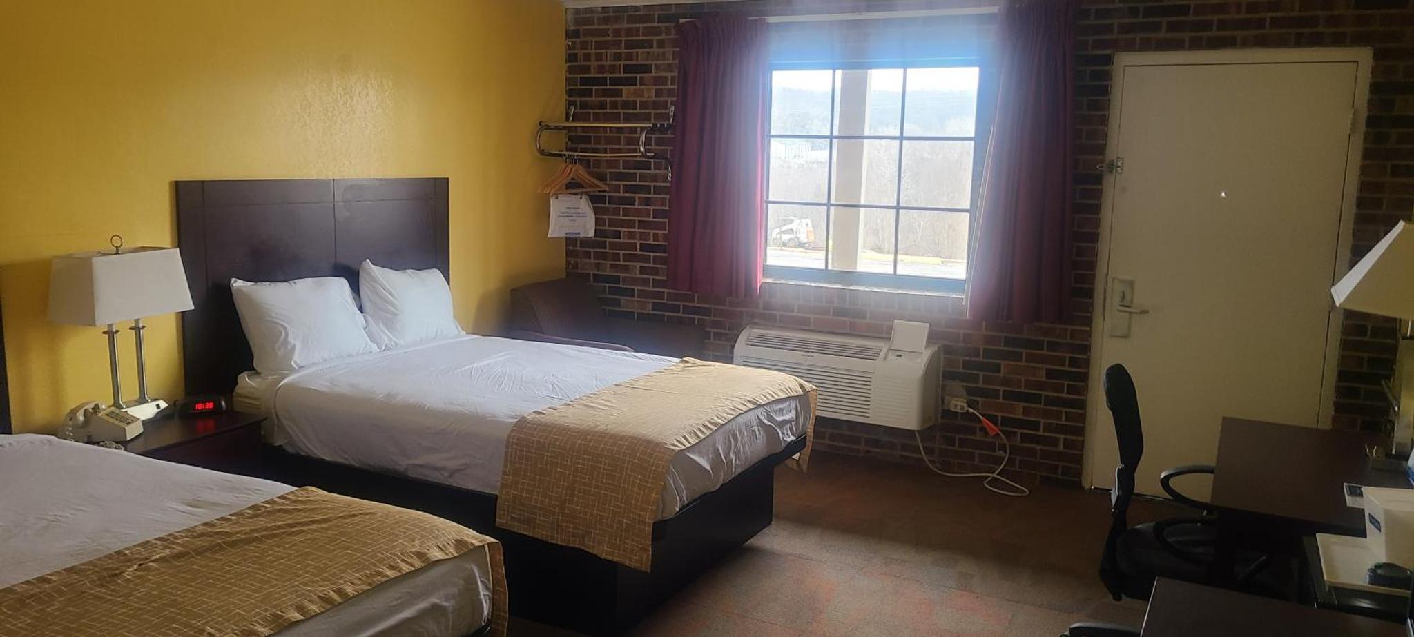 Travelodge by Wyndham Airport Platte City