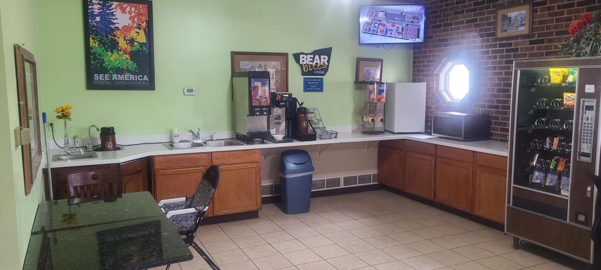 Travelodge by Wyndham Airport Platte City