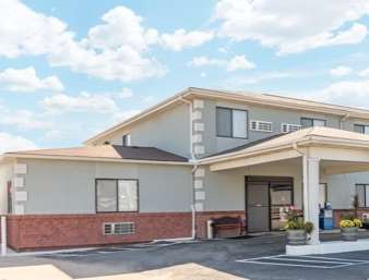 Super 8 by Wyndham Poplar Bluff Missouri