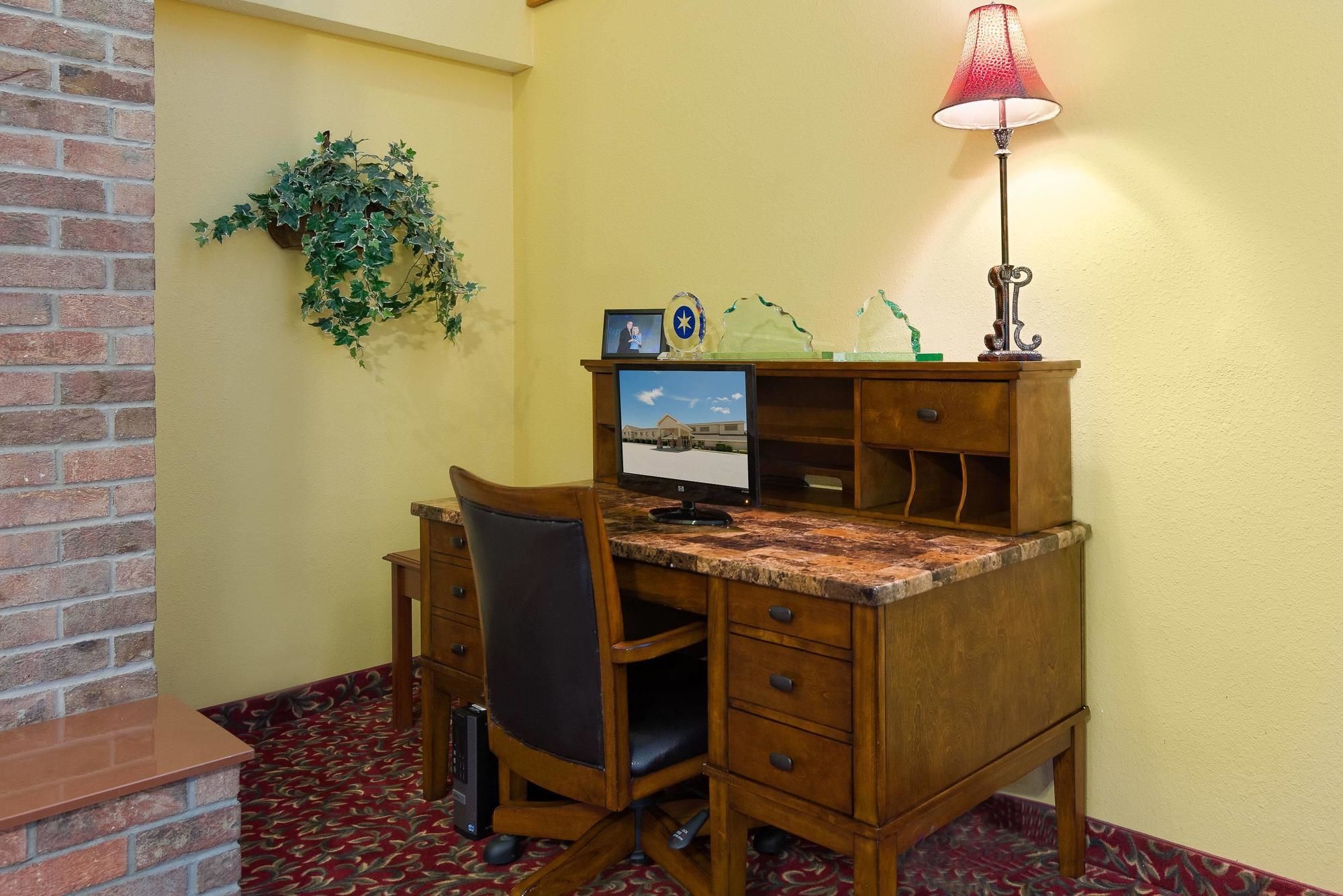 AmericInn by Wyndham Republic