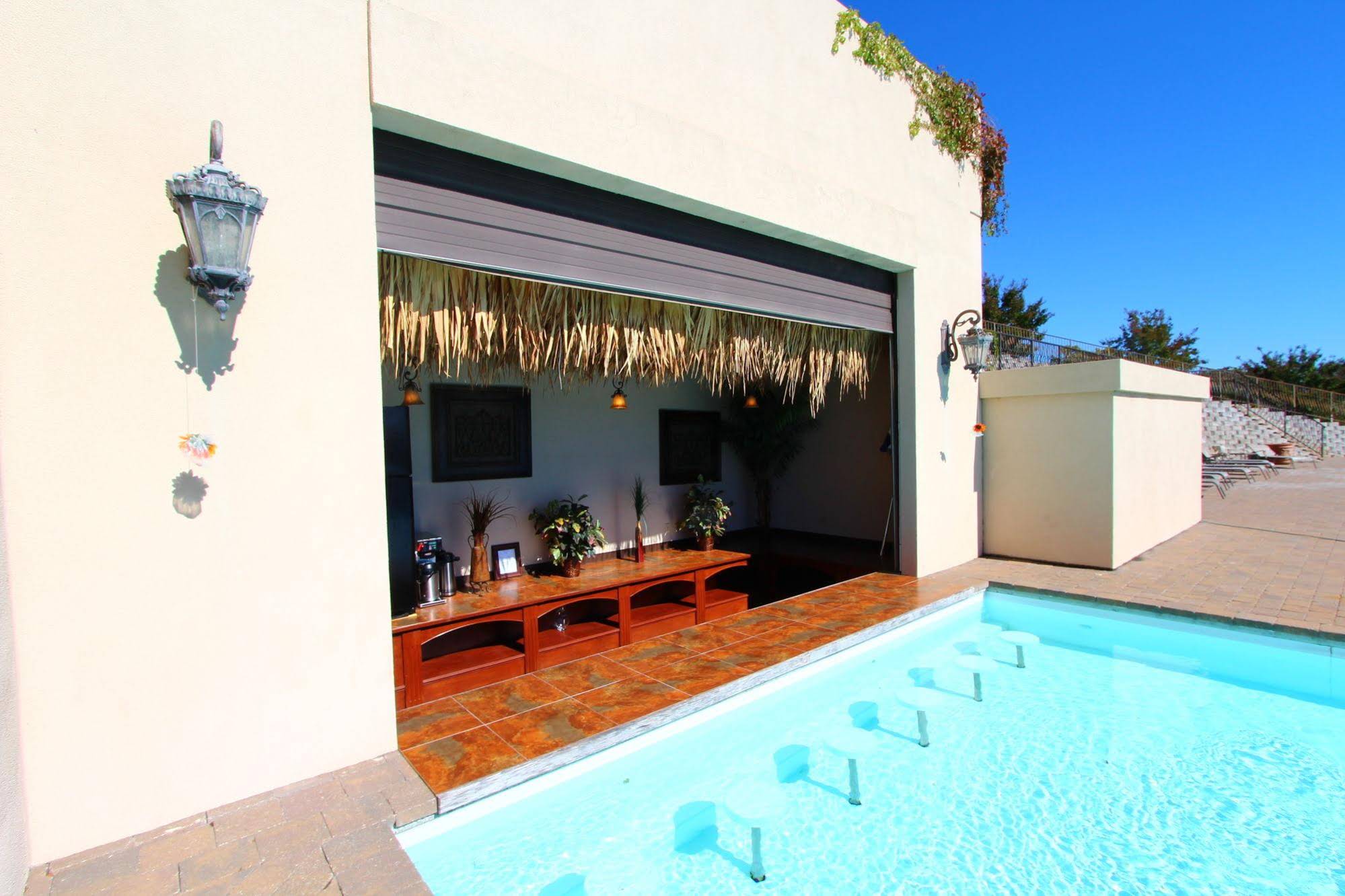 D'Monaco Luxury Resort & Restaurant