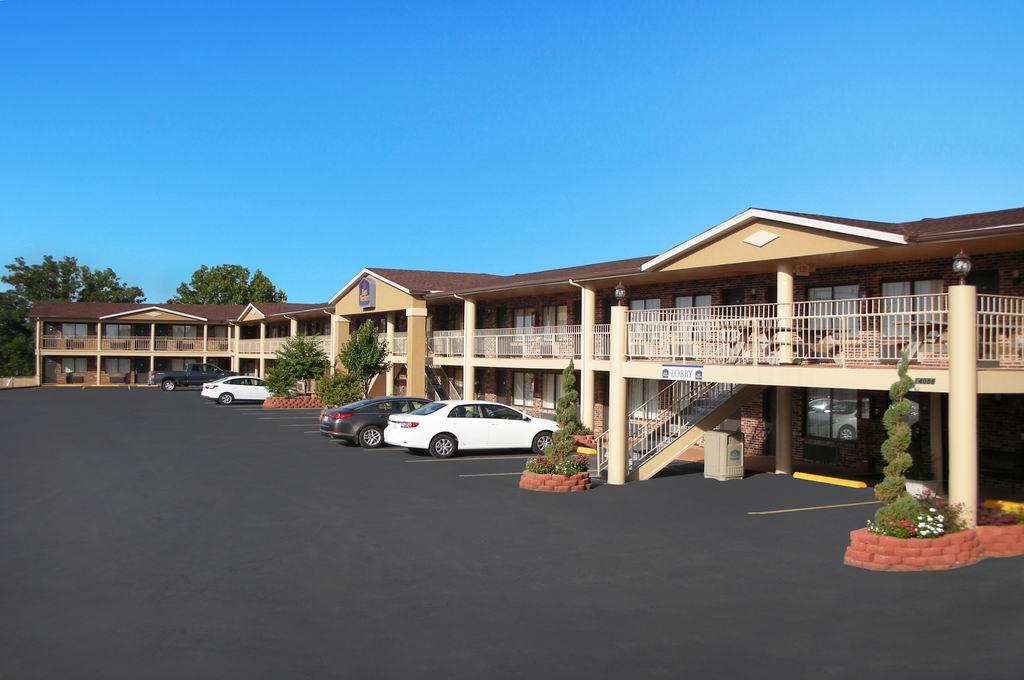 Best Western Montis Inn