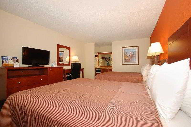 Best Western Montis Inn