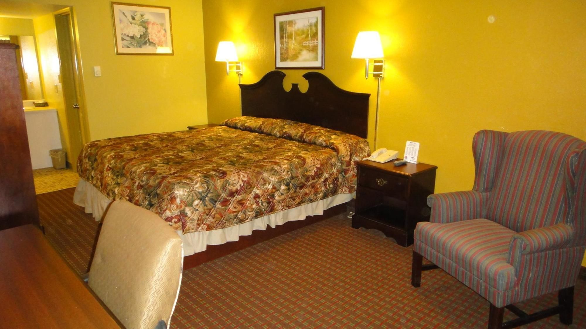 Relax Inn St. Robert