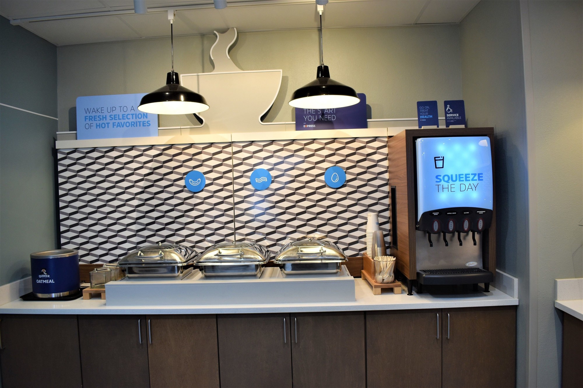 Holiday Inn Express Hotel & Suites Sedalia
