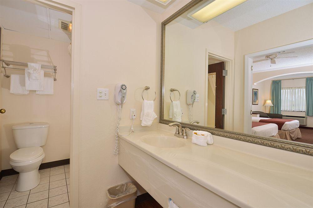 The Bradford Hotel, Ascend Hotel Collection
