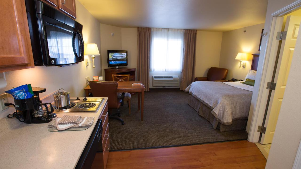 Candlewood Suites Springfield South