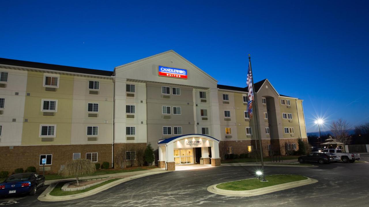 Candlewood Suites Springfield South