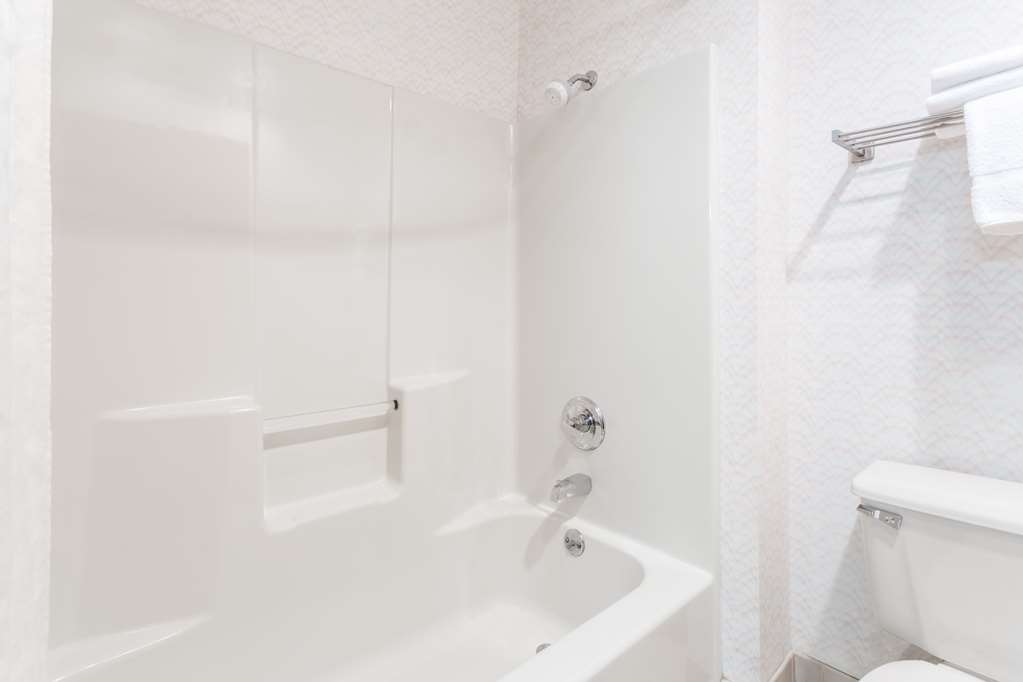 Days Inn by Wyndham Battlefield Rd/Hwy 65