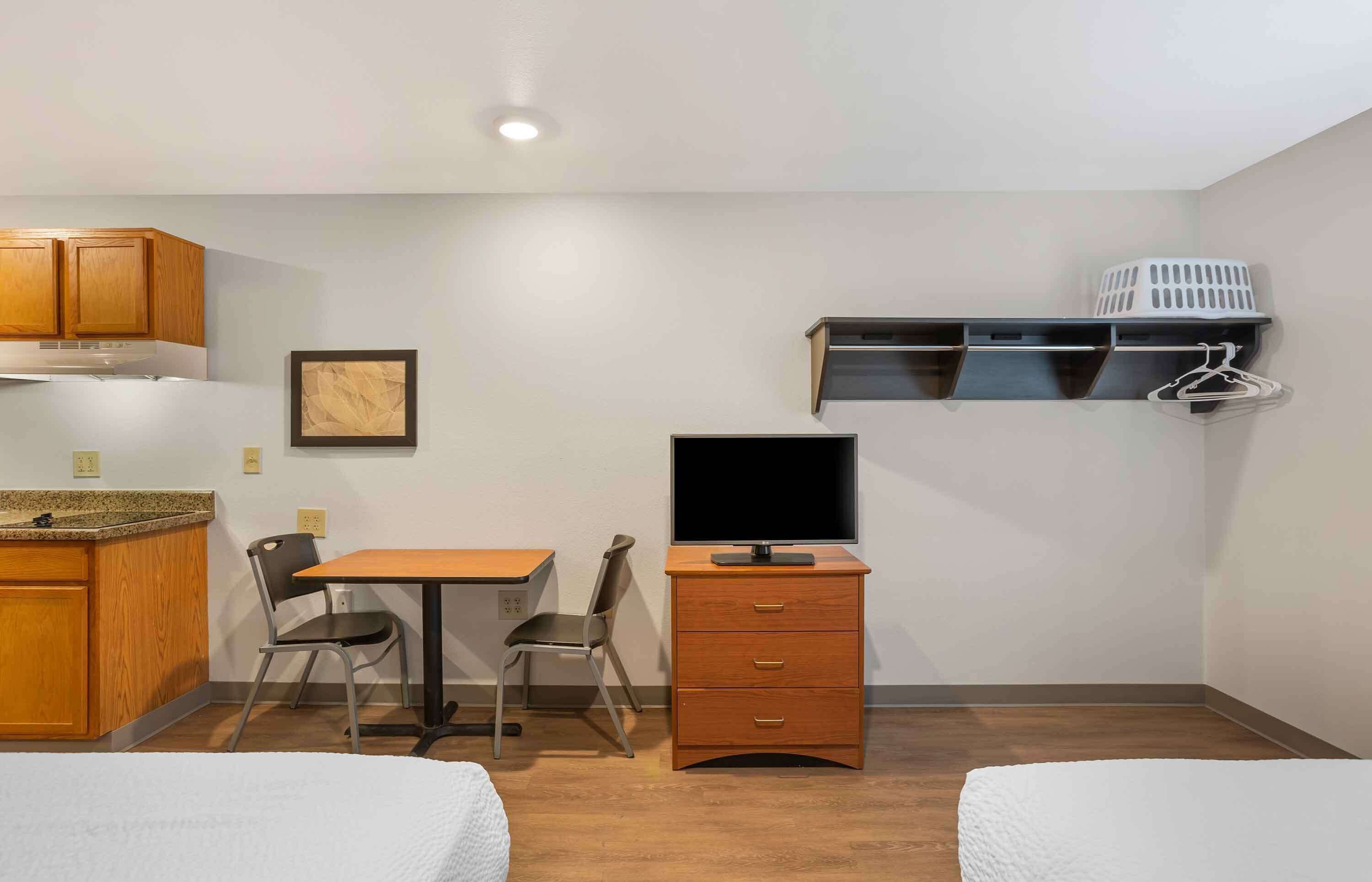 Extended Stay America Select Suites Springfield South Battlefield