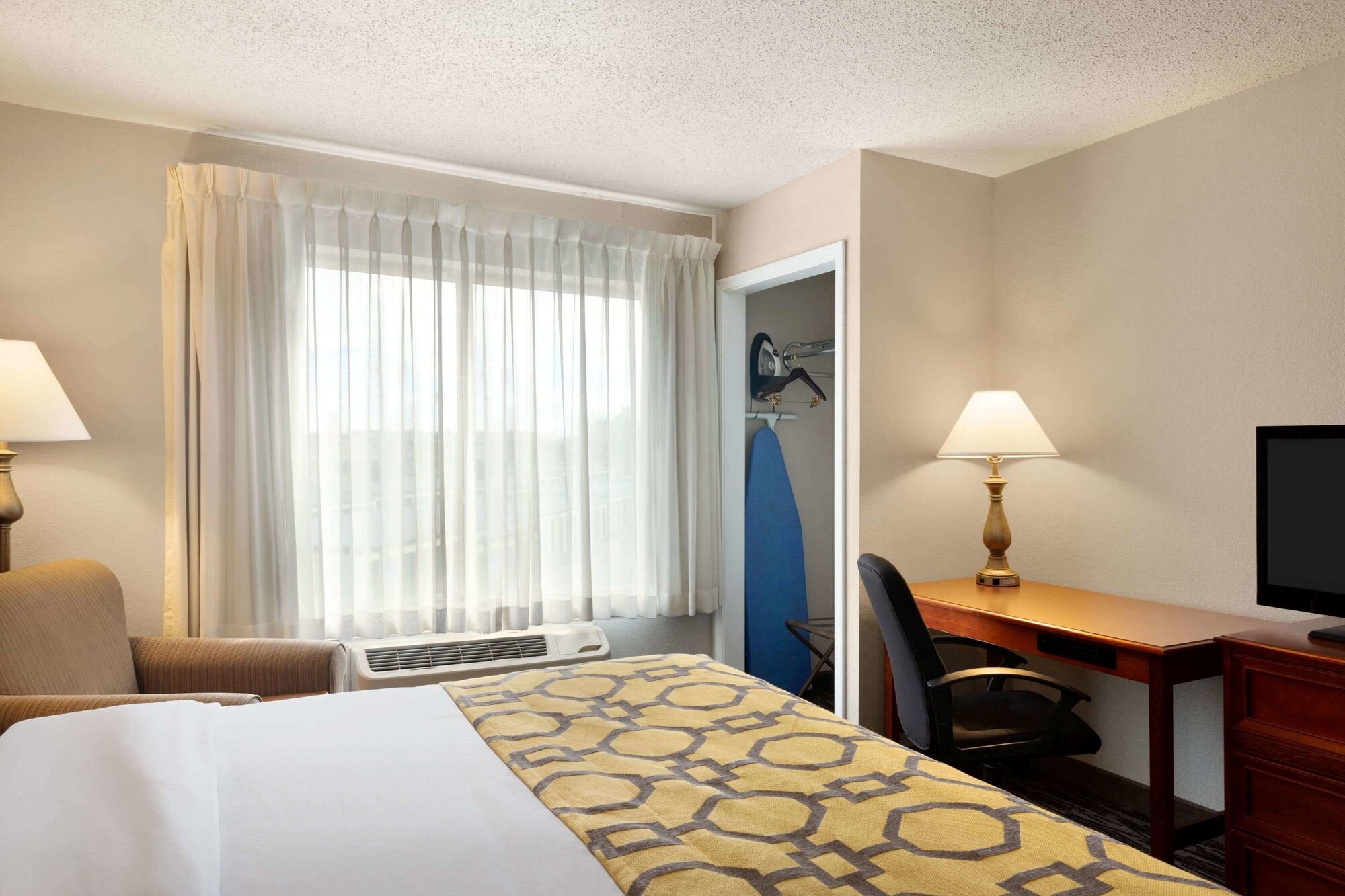 Baymont by Wyndham Springfield I-44