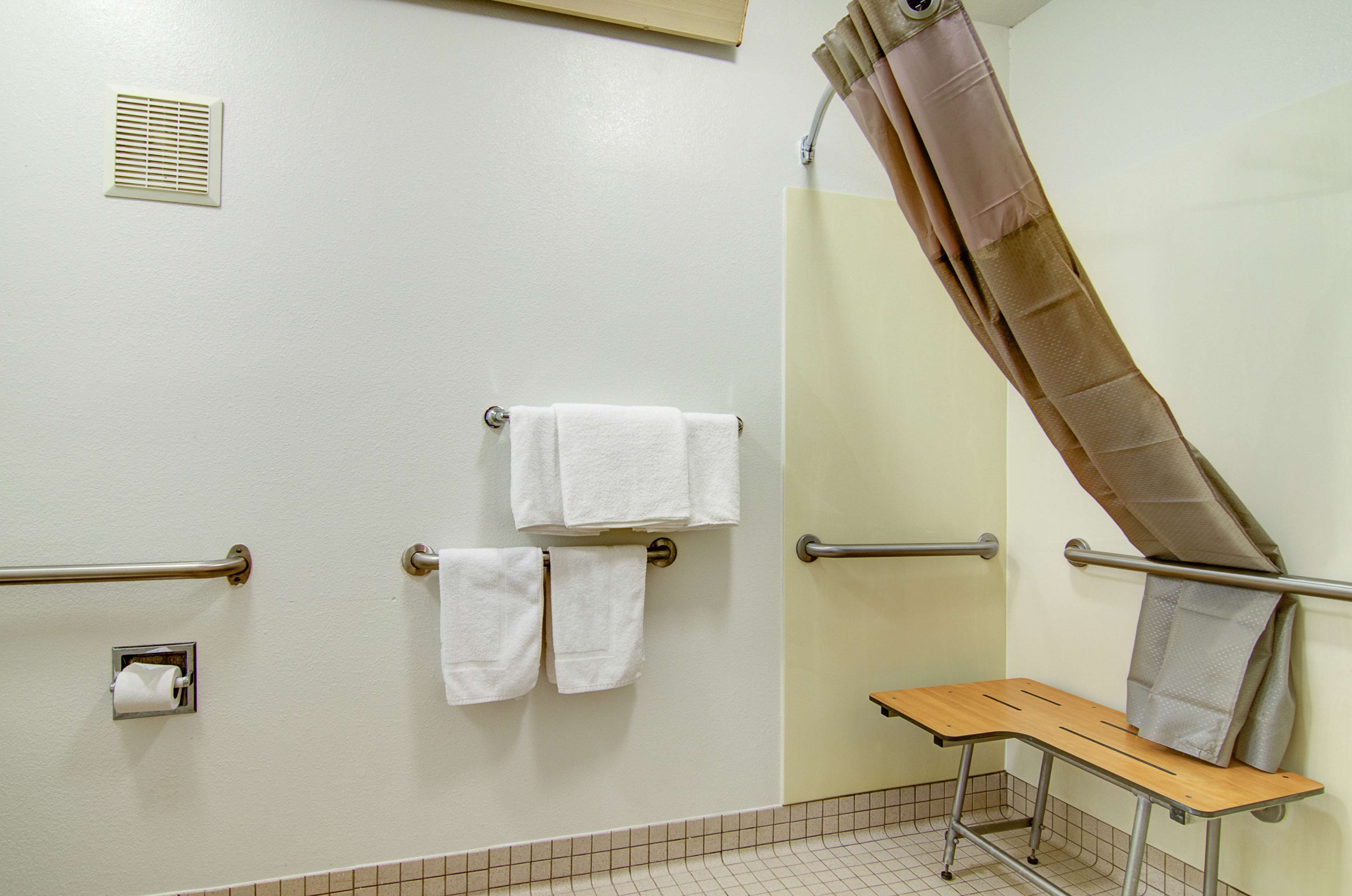Motel 6 Springfield North