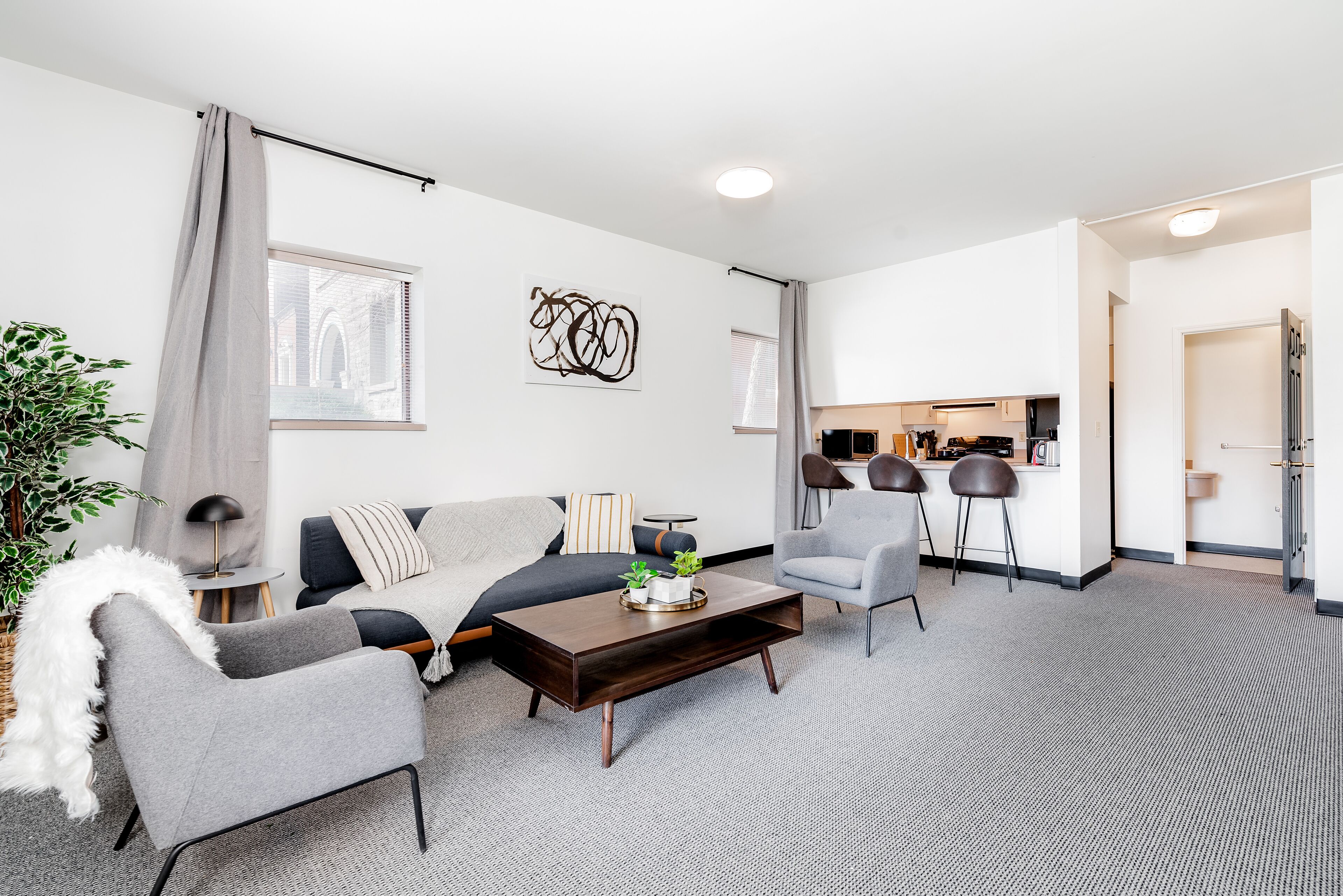CozySuites Central West End