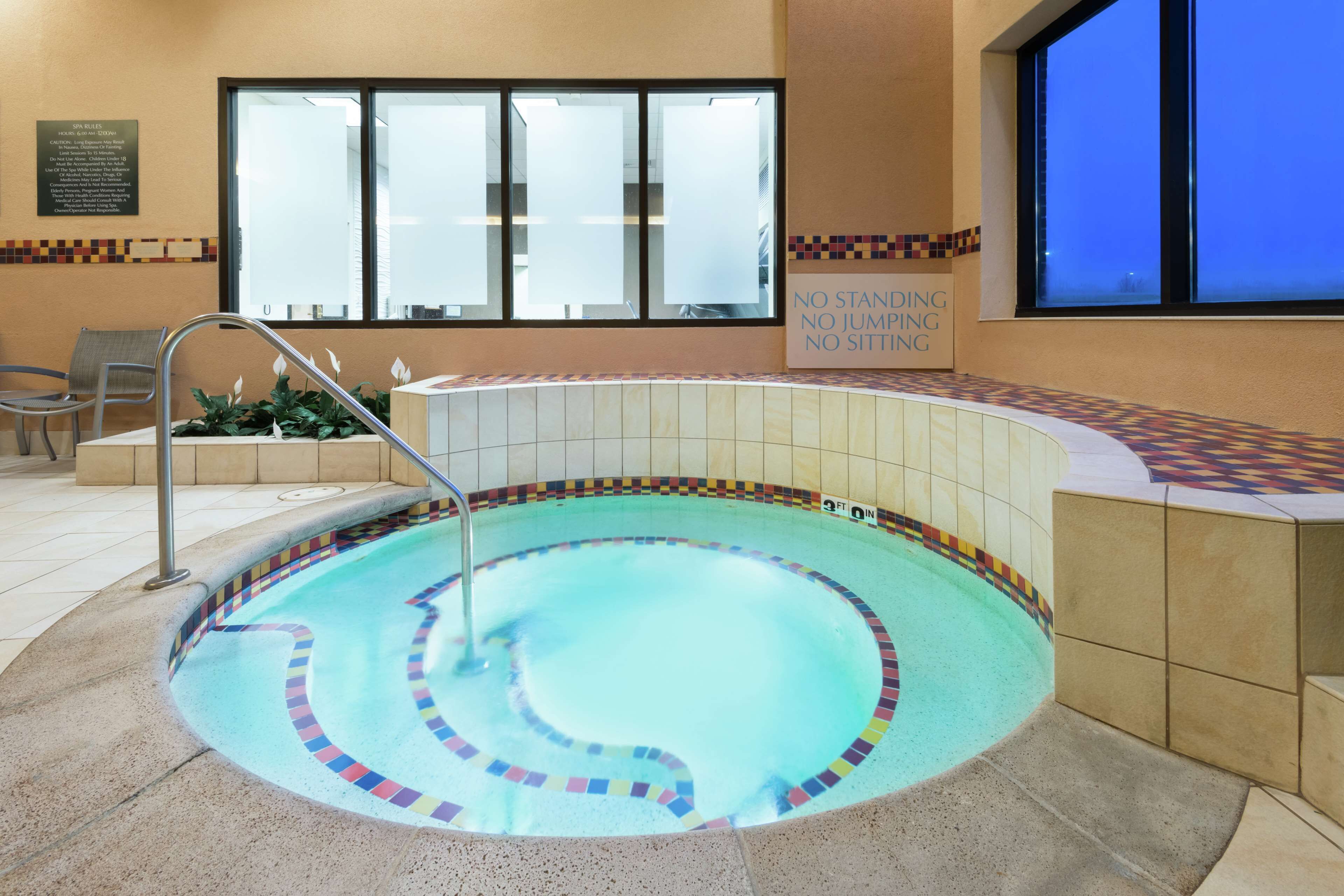 Embassy Suites by Hilton St. Louis St. Charles