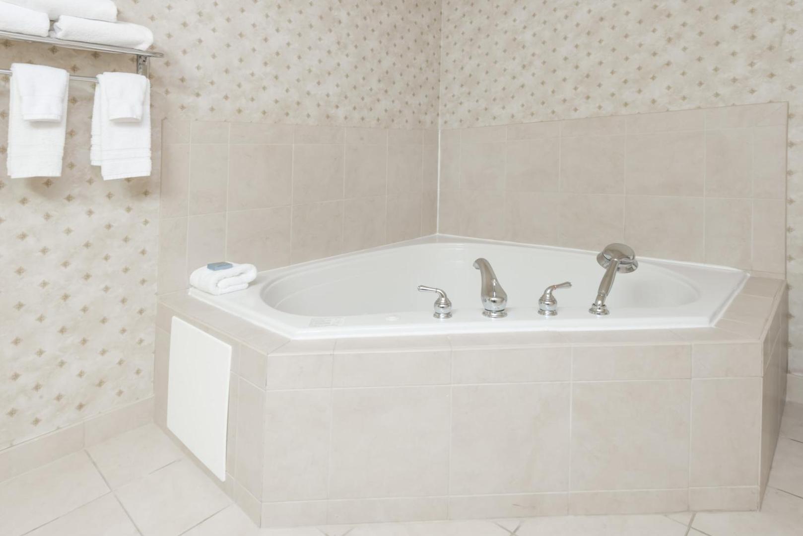 Home2 Suites by Hilton St Charles St.Louis