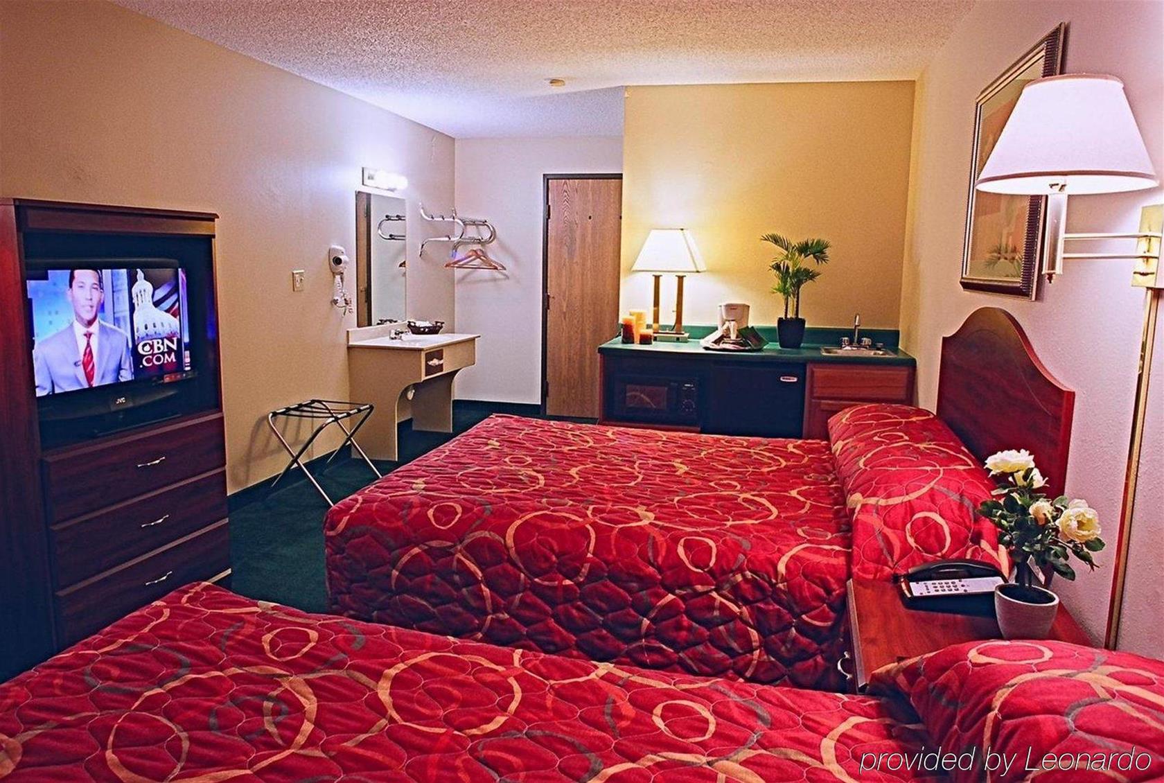 Americas Best Value Inn St. Louis South