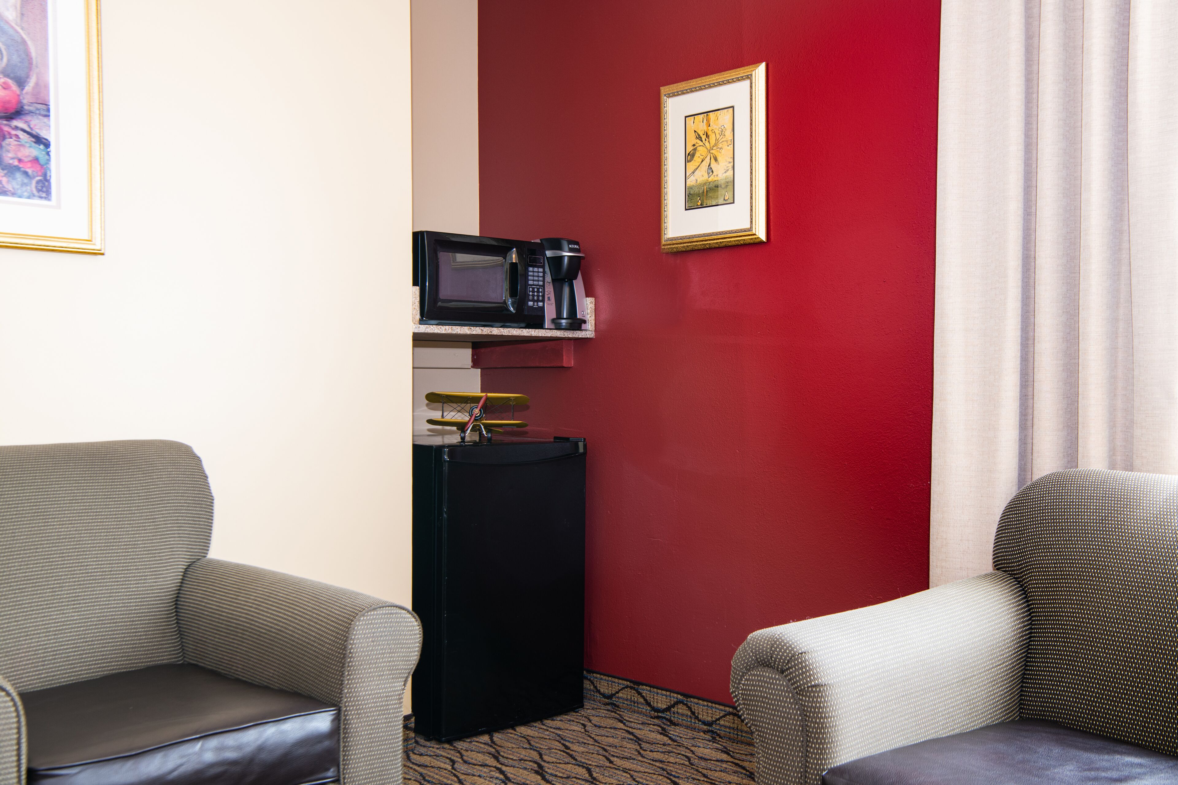 Aviator Hotel & Suites, BW Signature Collection