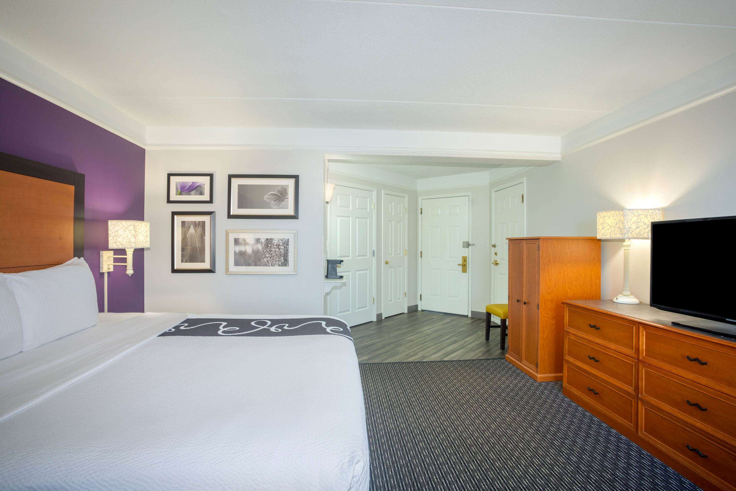 La Quinta Inn & Suites by Wyndham St. Louis Westport