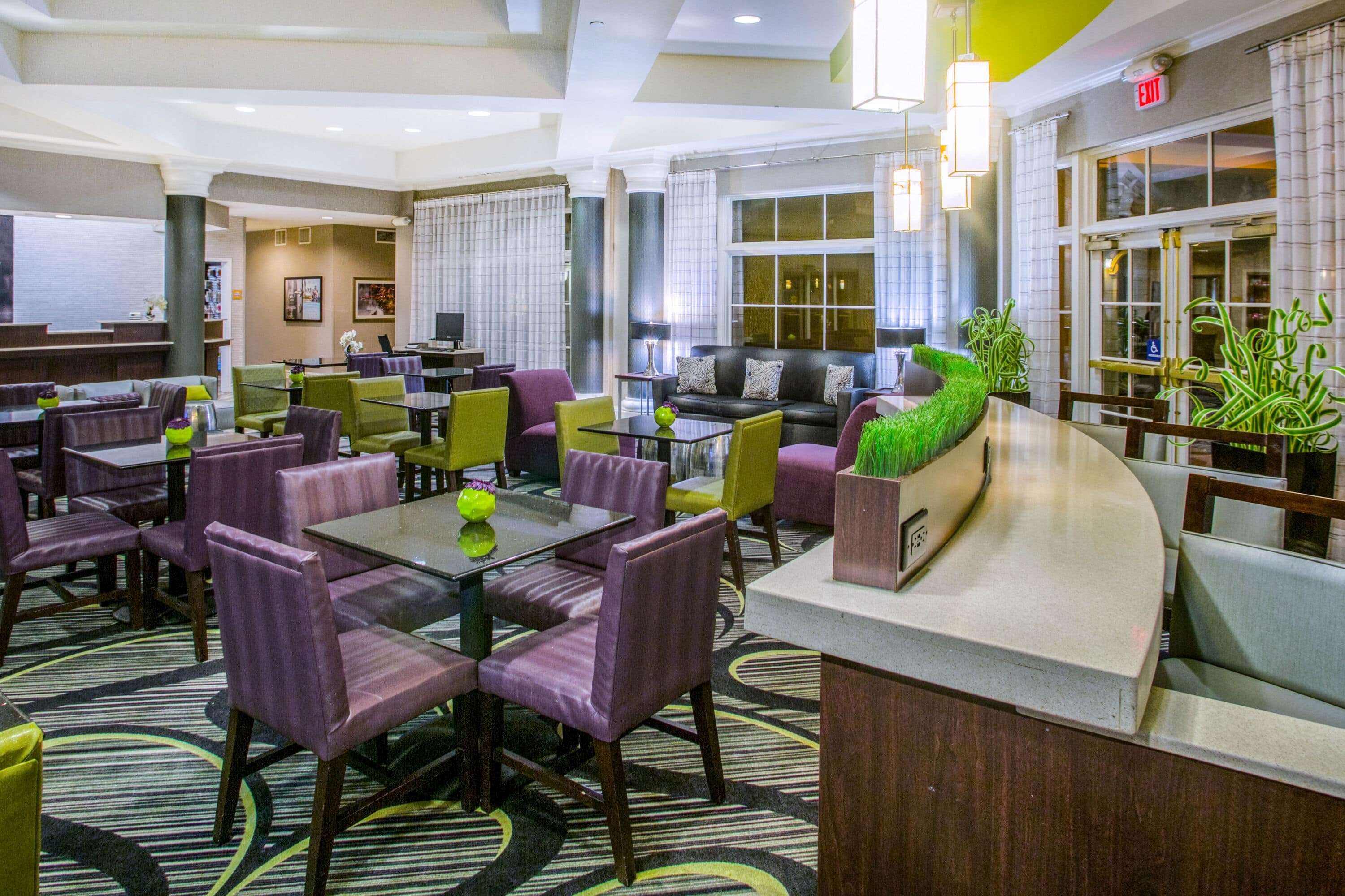 La Quinta Inn & Suites by Wyndham St. Louis Westport