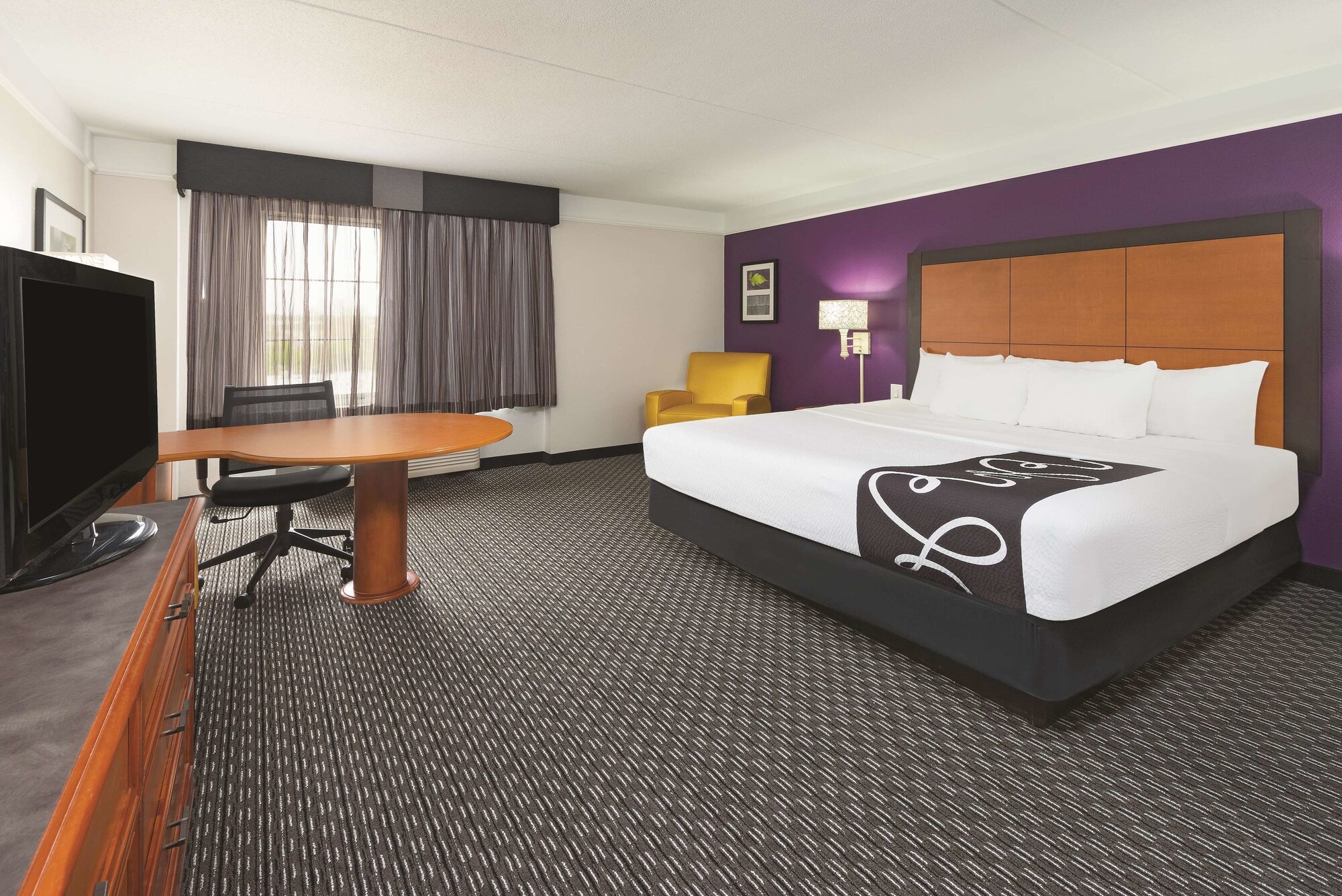 La Quinta Inn & Suites by Wyndham St. Louis Westport