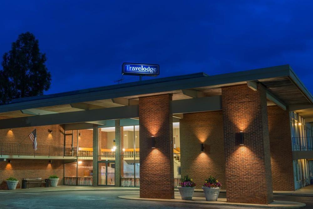 Travelodge Diamond Inn