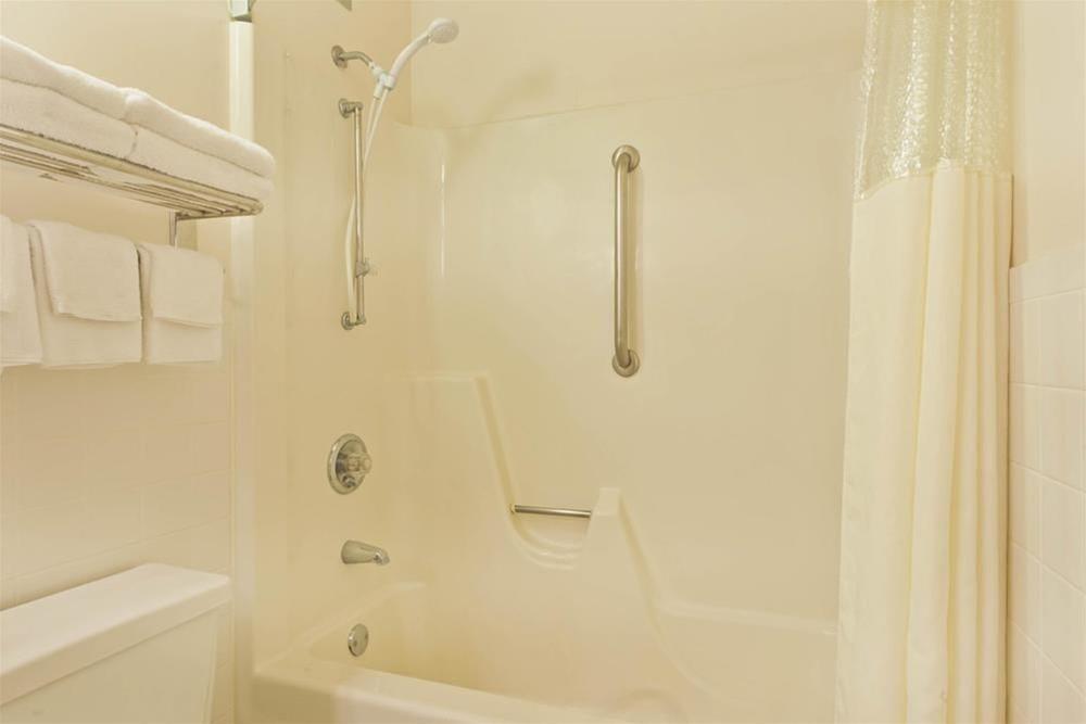 Travelodge Diamond Inn
