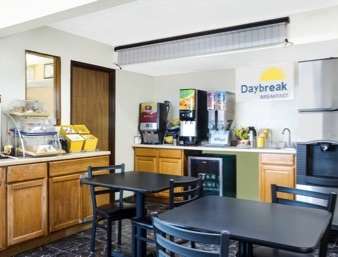 Days Inn by Wyndham Warrensburg