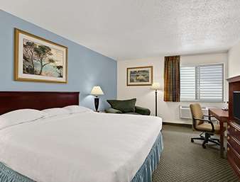 Super 8 by Wyndham Washington