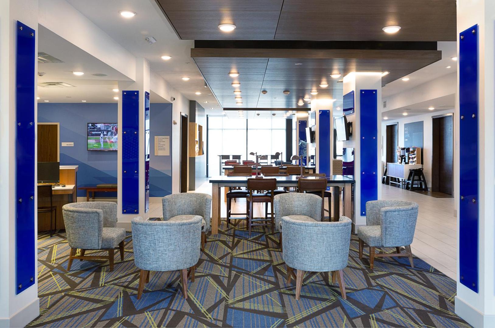 Holiday Inn Express & Suites Wentzville St Louis West